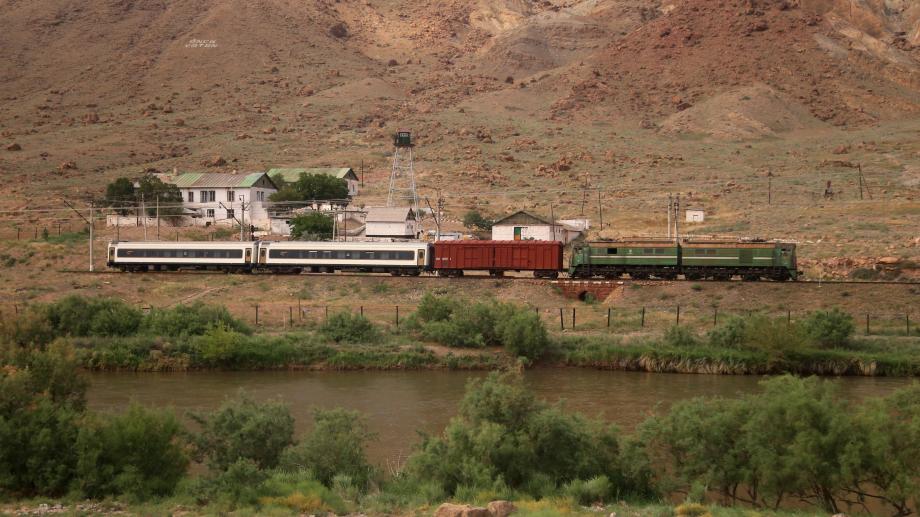 East Azerbaijan Train