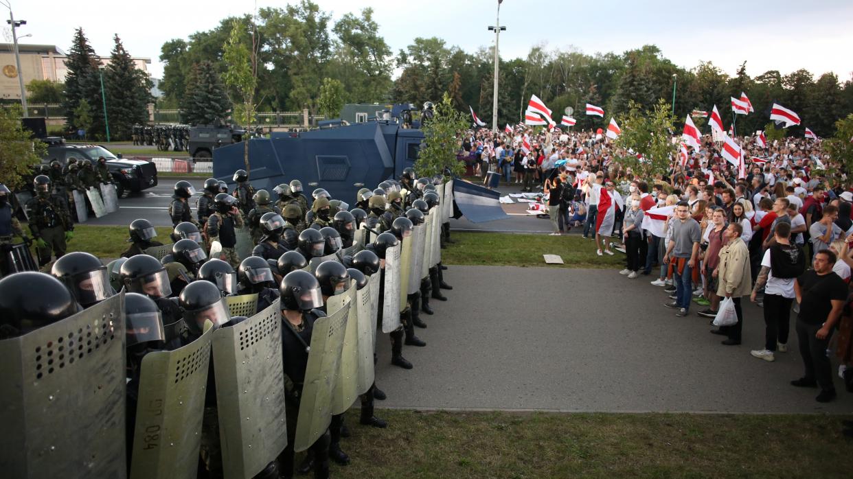 Belarusian protestors are facing police