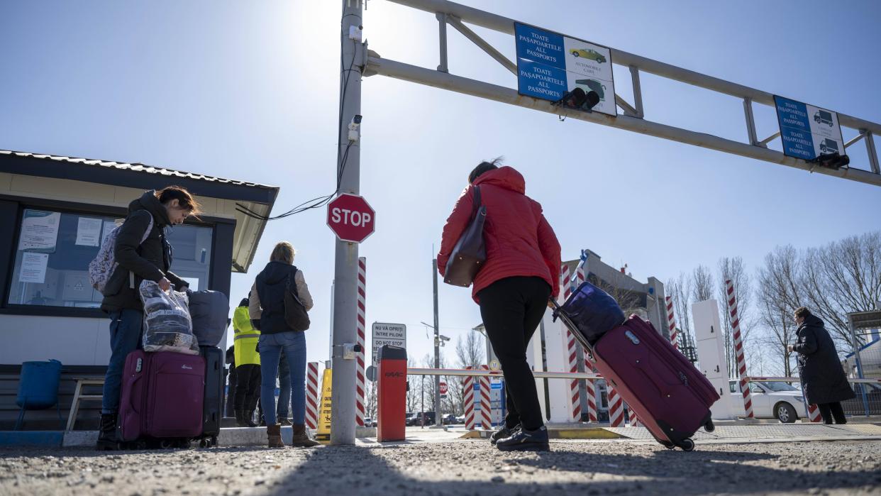 Border Crossing Ukraine-Moldova