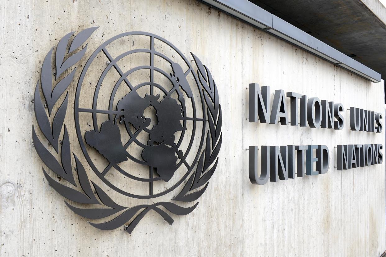UN