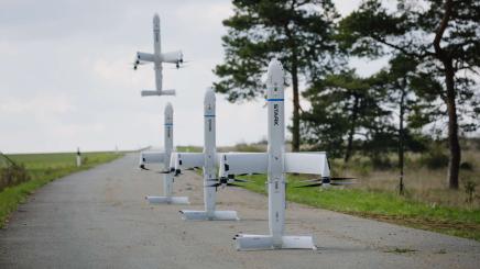 Bilder der Loitering Munition des Herstellers Stark Defence